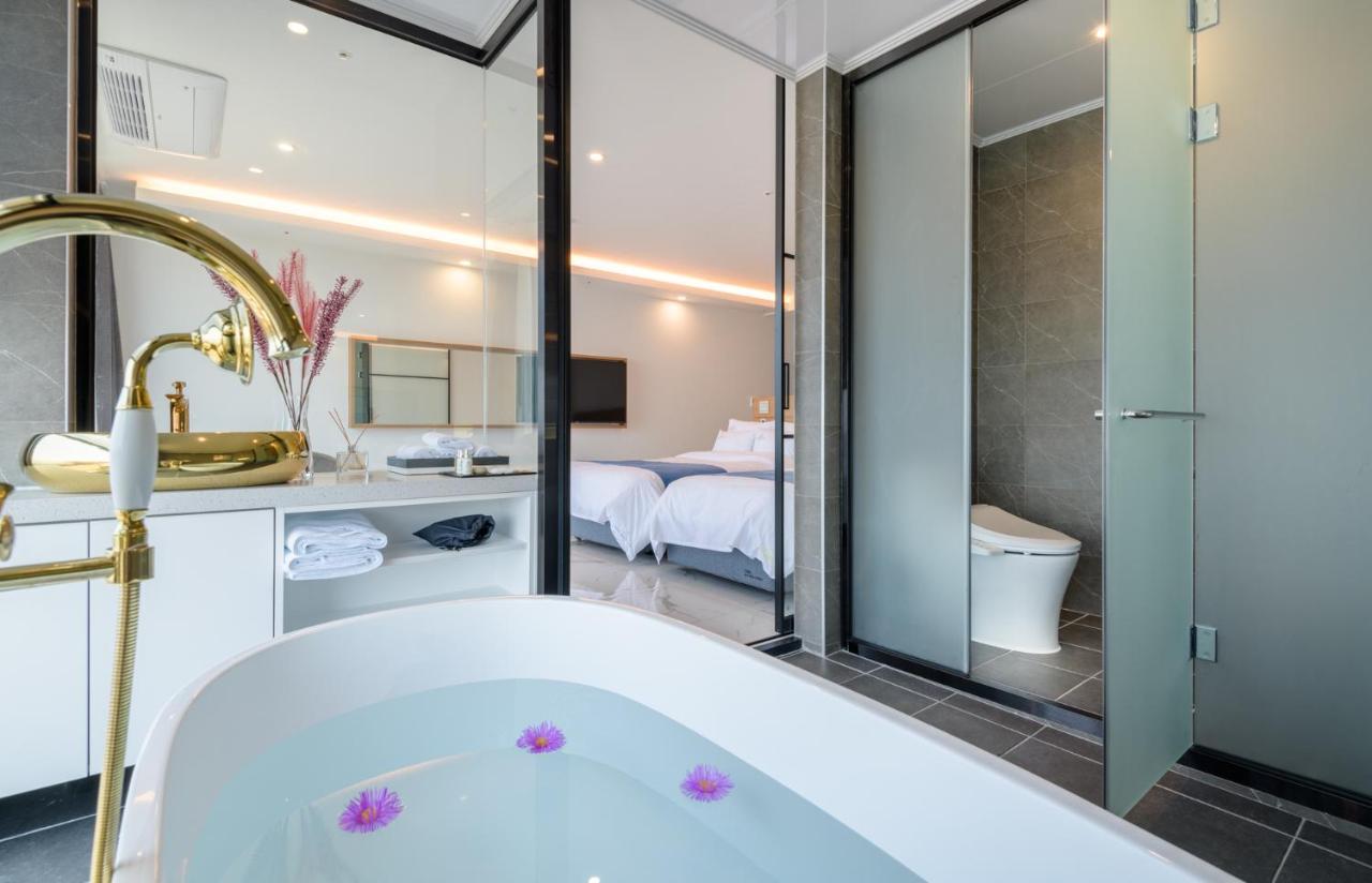 Hotel Mer Bleue جيجو المظهر الخارجي الصورة